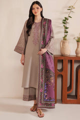 Regalia Luxe – Grace 3 Pcs Embroidered Suit with Luxury Shawl